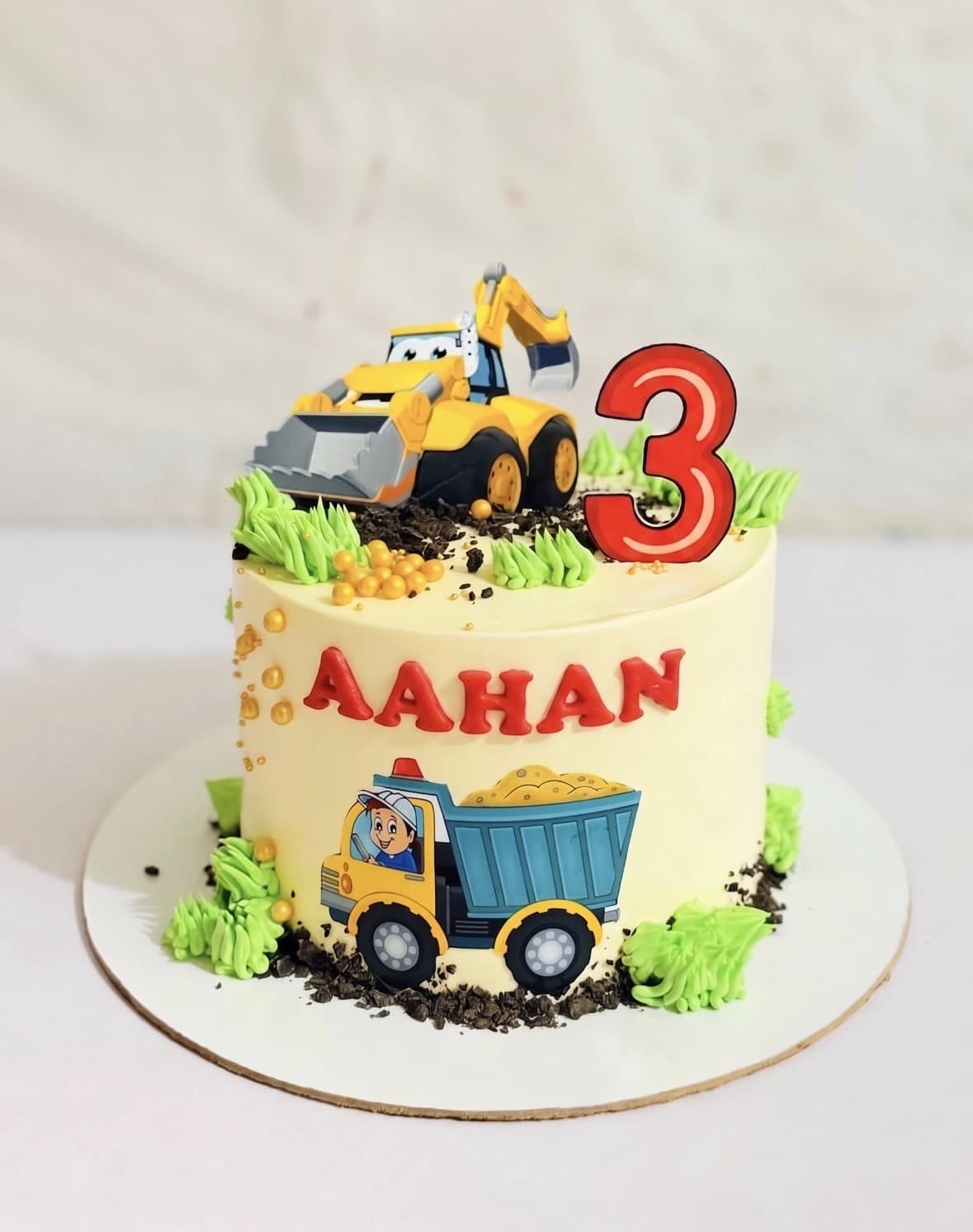 truck theme cakes.